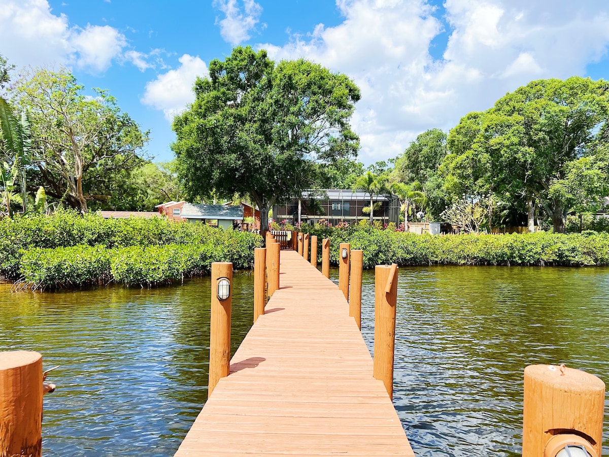 Beautiful Waterfront Home w/ Heated Pool