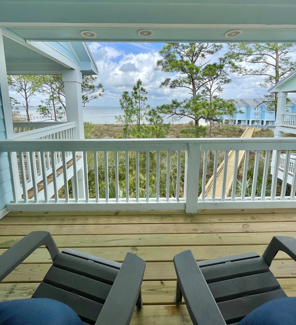 Beach Haven: Beautiful views, Kayaks, Pool & more!