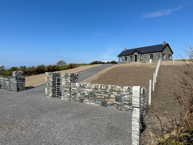 Modern Irish Cottage sea views
