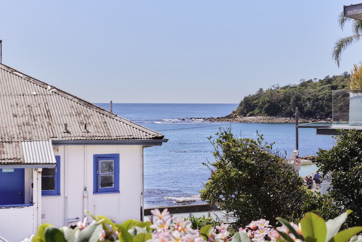 Luxury coastal getaway at Fairy Bower, Manly