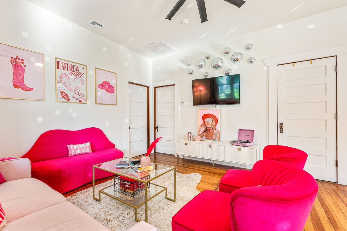 Pink Glam House