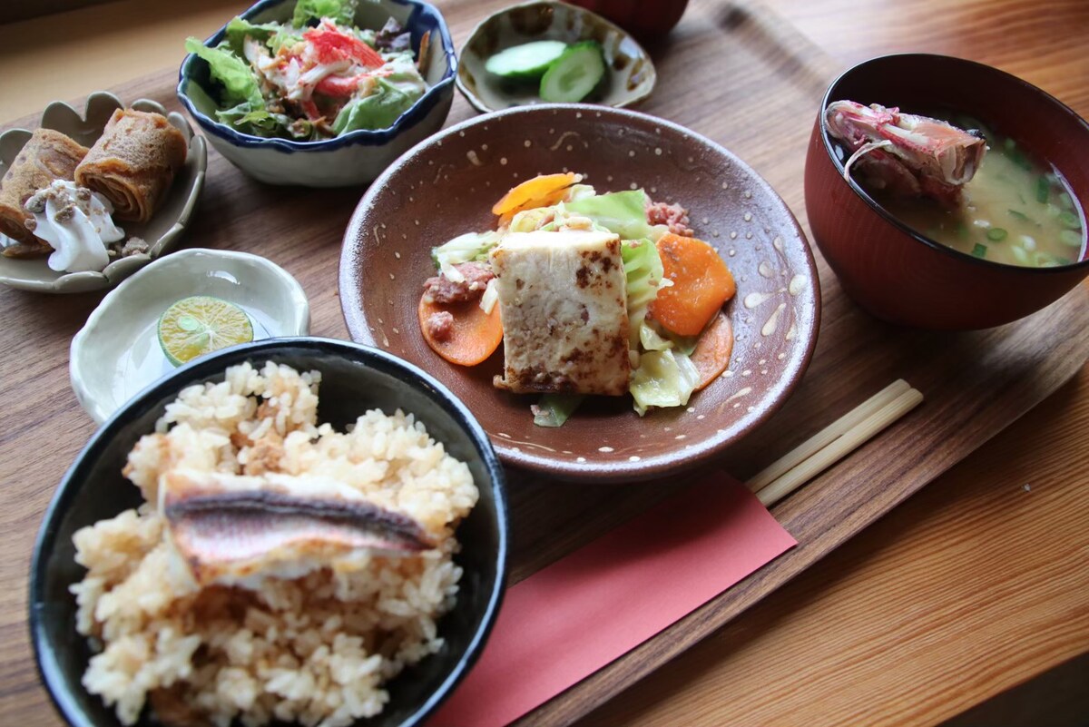 〈こだわりの朝食付〉ヴィラ・あんつく（阿檀）