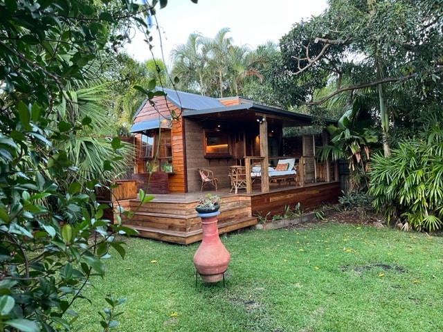 热带内城微型住宅（ Tropical Inner City Tiny House ）。