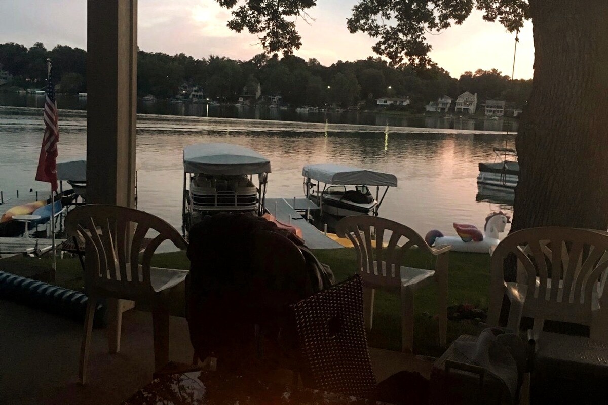 Lake Life at it's best!