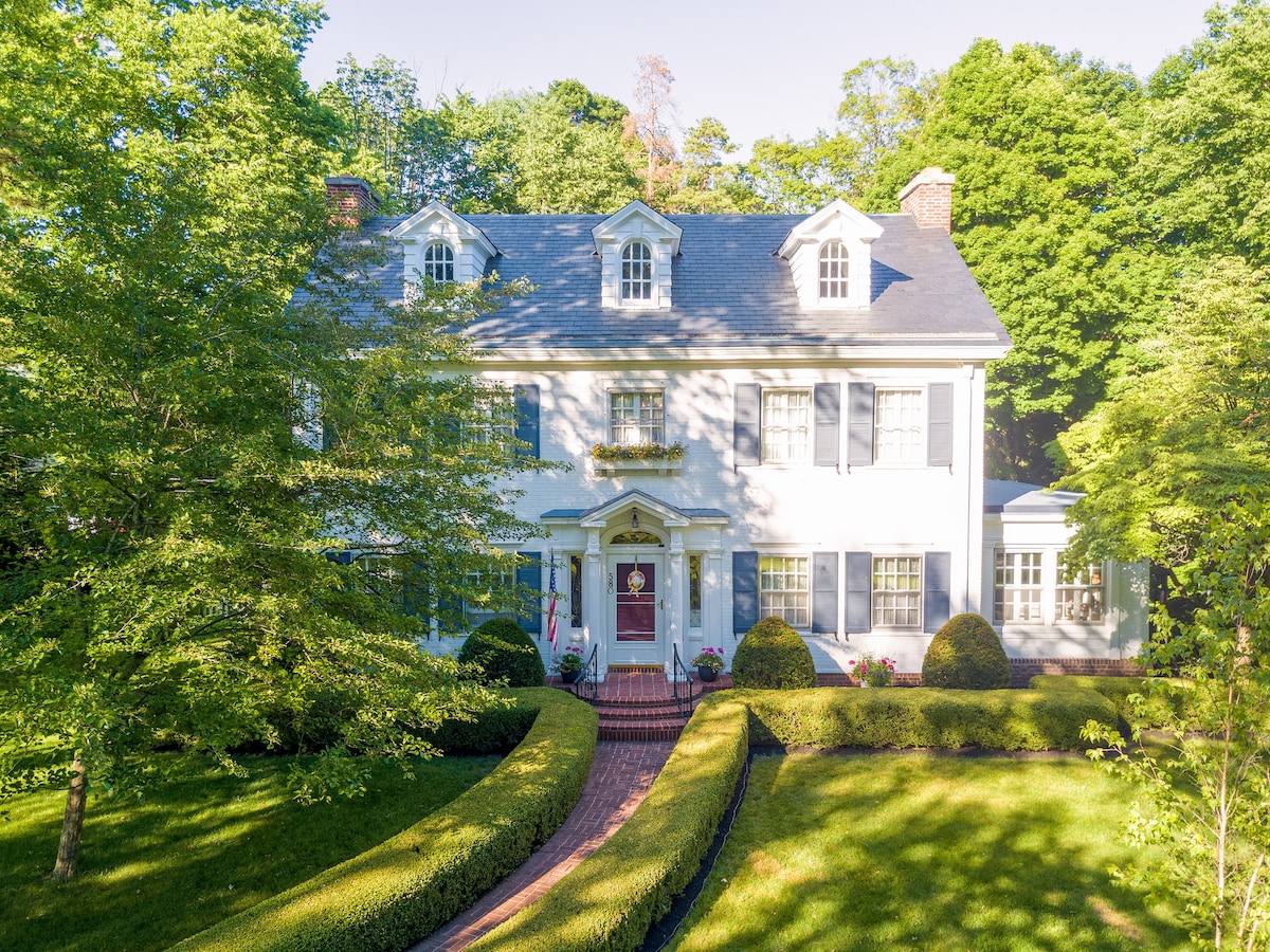 Colonial Home on Wooded Lot