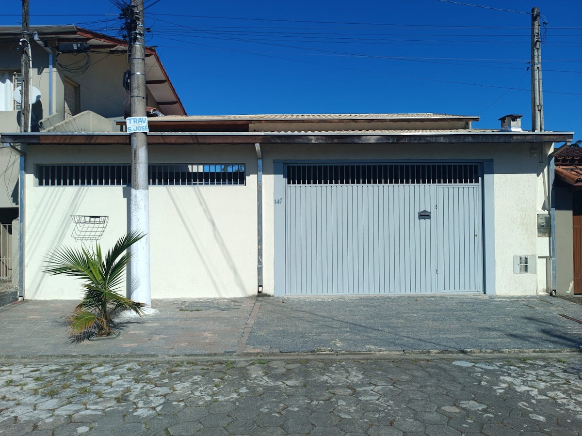 Casa Completa em Caraguatatuba.