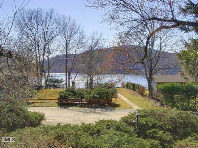 Home on Candlewood Lake