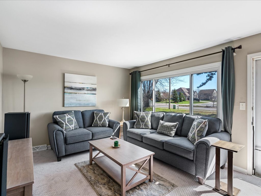 One Level Living near Champlin