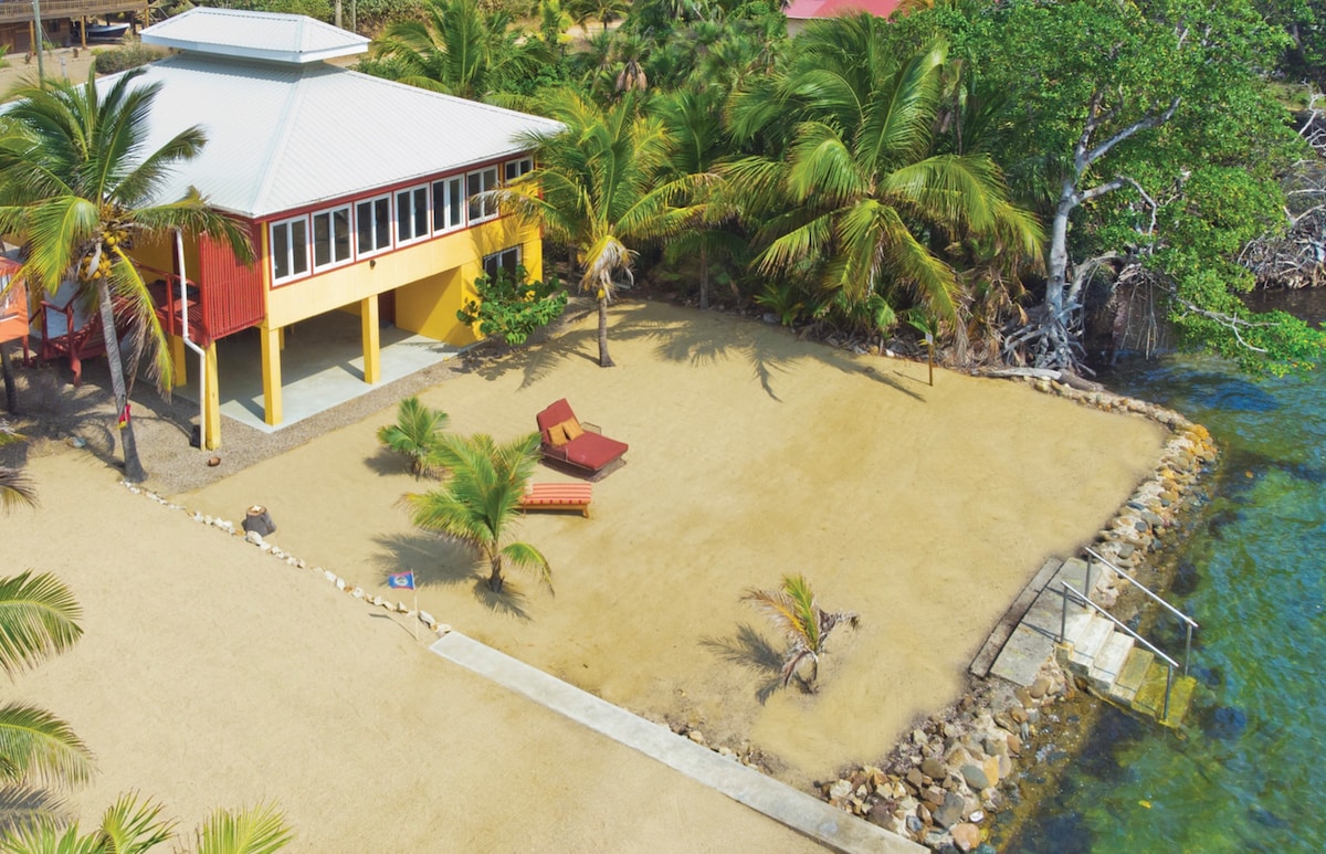 Entire Ocean Front Villa with Window Wall Porch