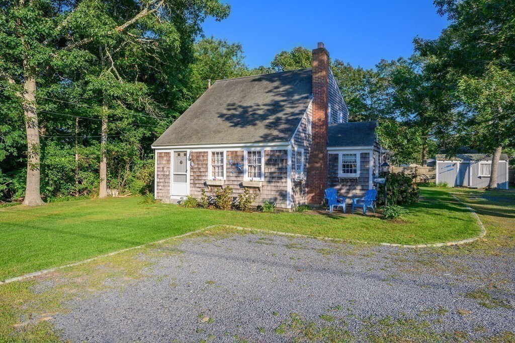 Home in West Yarmouth - Walk to Beach!