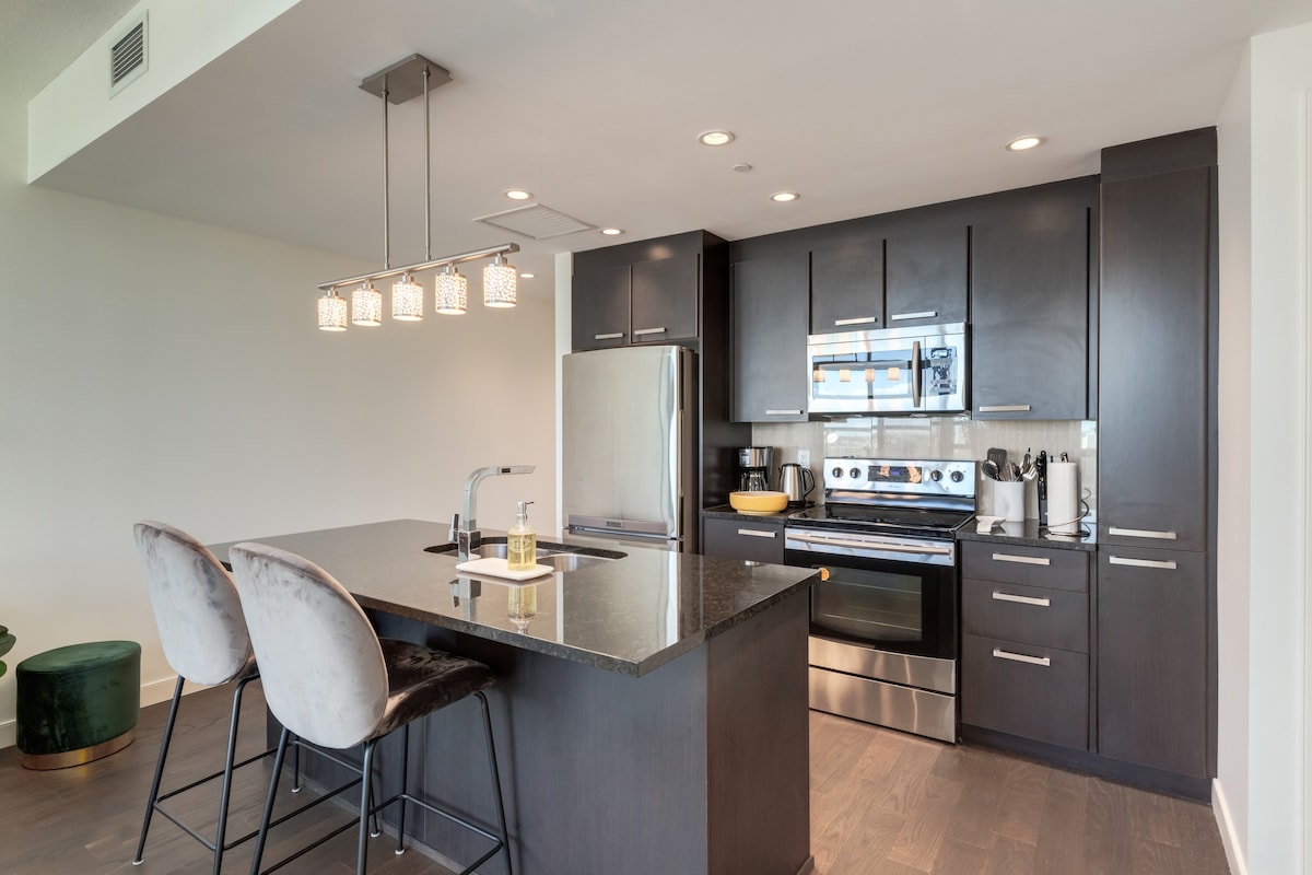 Prime Location Condo in Calgary's Urban Scene