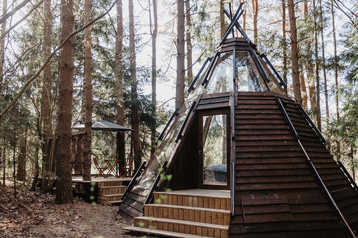 CallTipi Glass house