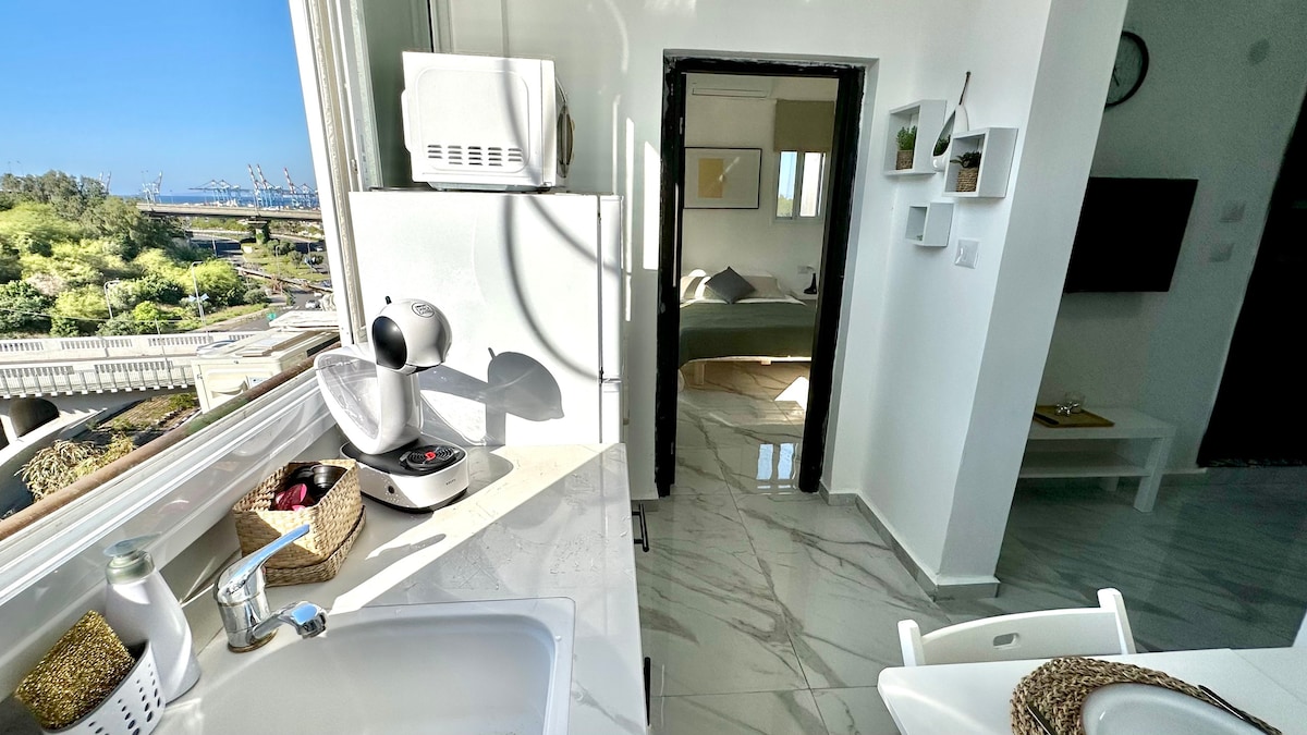 Beautiful one bedroom apartment
דירת חדר שינה אחד