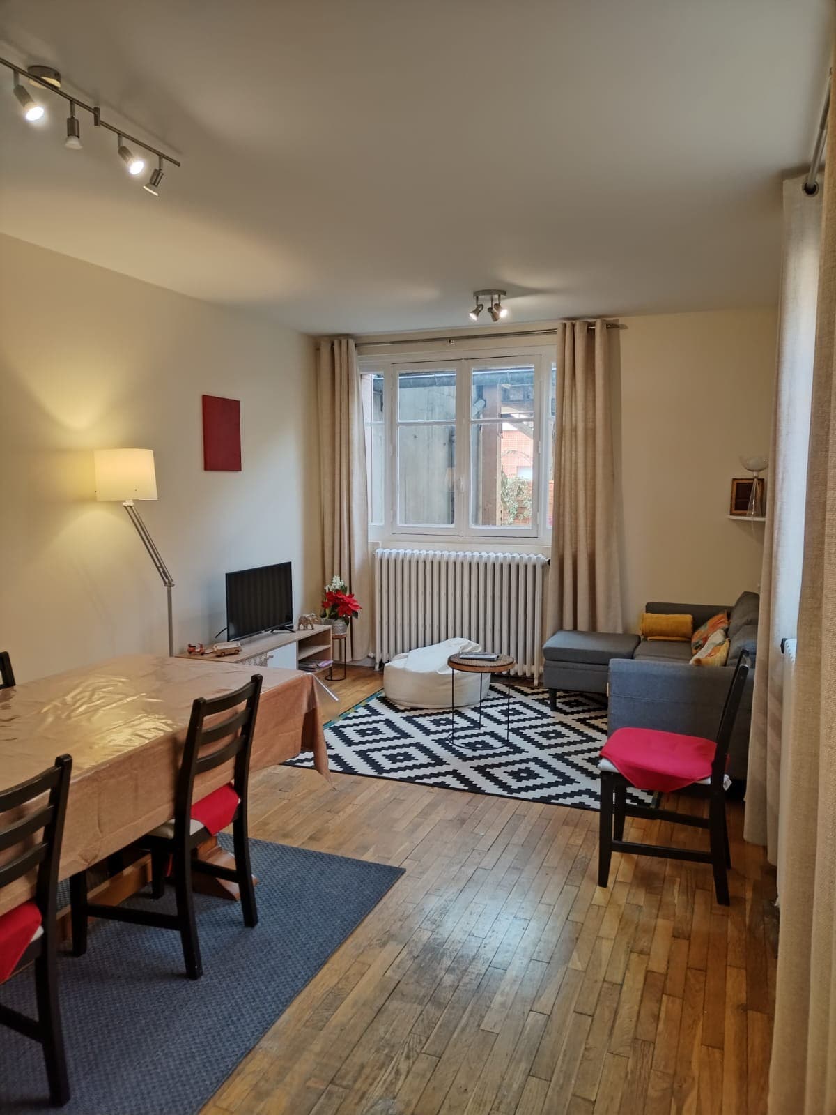 Logement entier 80 m2 au calme proche paris