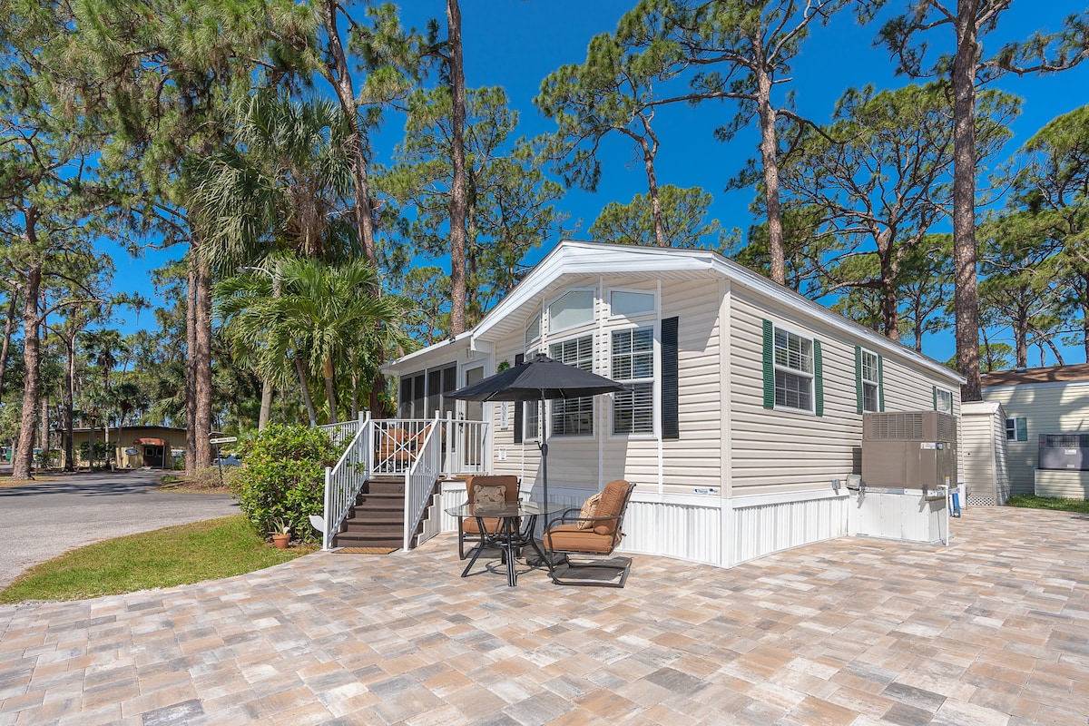 Park Resort Home,  near beach w/ Many Amenities