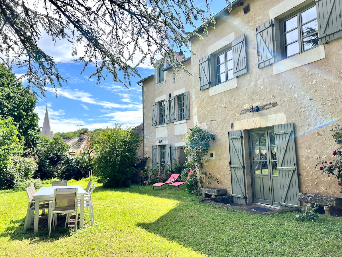 Au Domaine Valigny, Piscine chauffée + WIFI Fibre