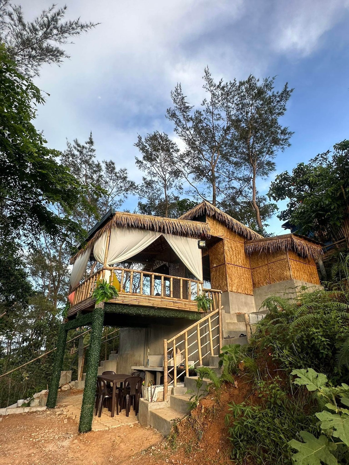 Hilltop Breeze Tanay / Entire Property