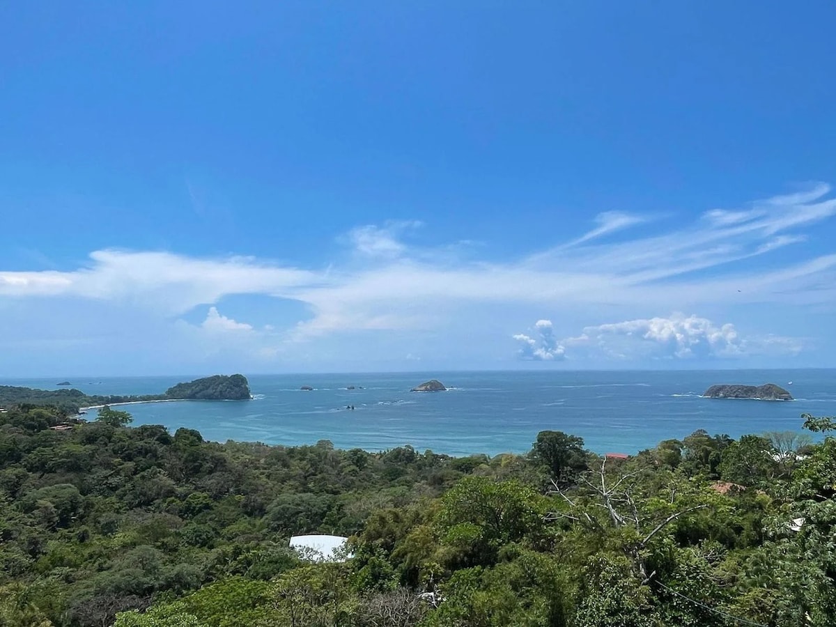 Top Ocean Views of Manuel Antonio | Stunning Pool