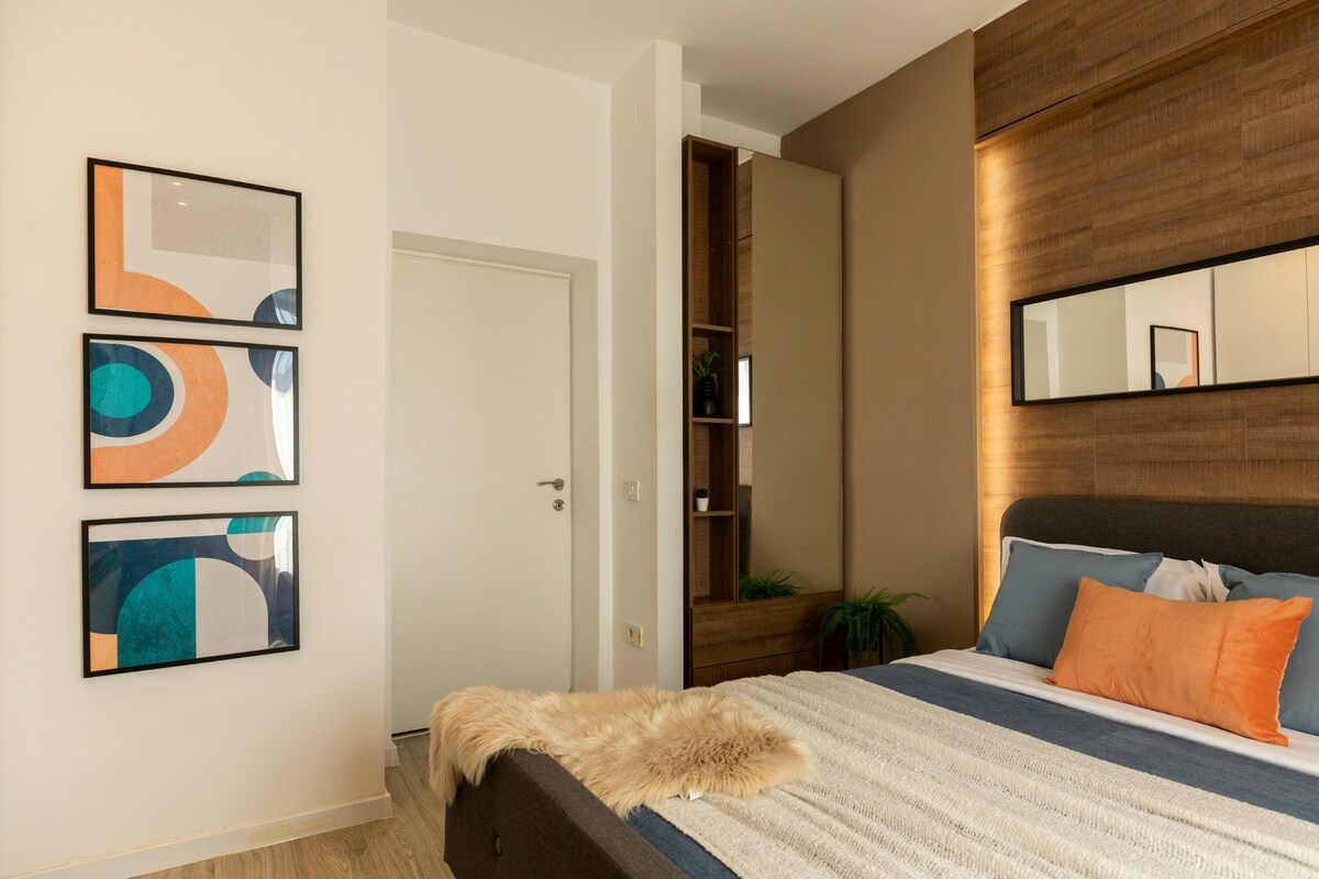 Live in Style: Spacious 2BR Apt at Piata Romana