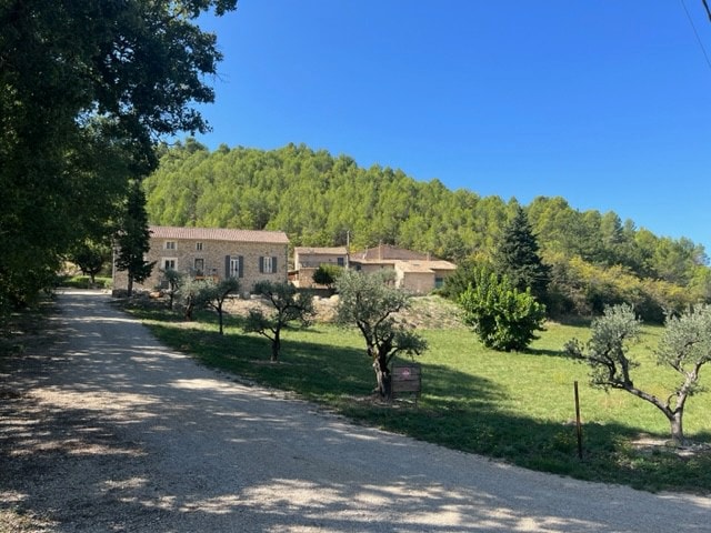 Lodge Provençale