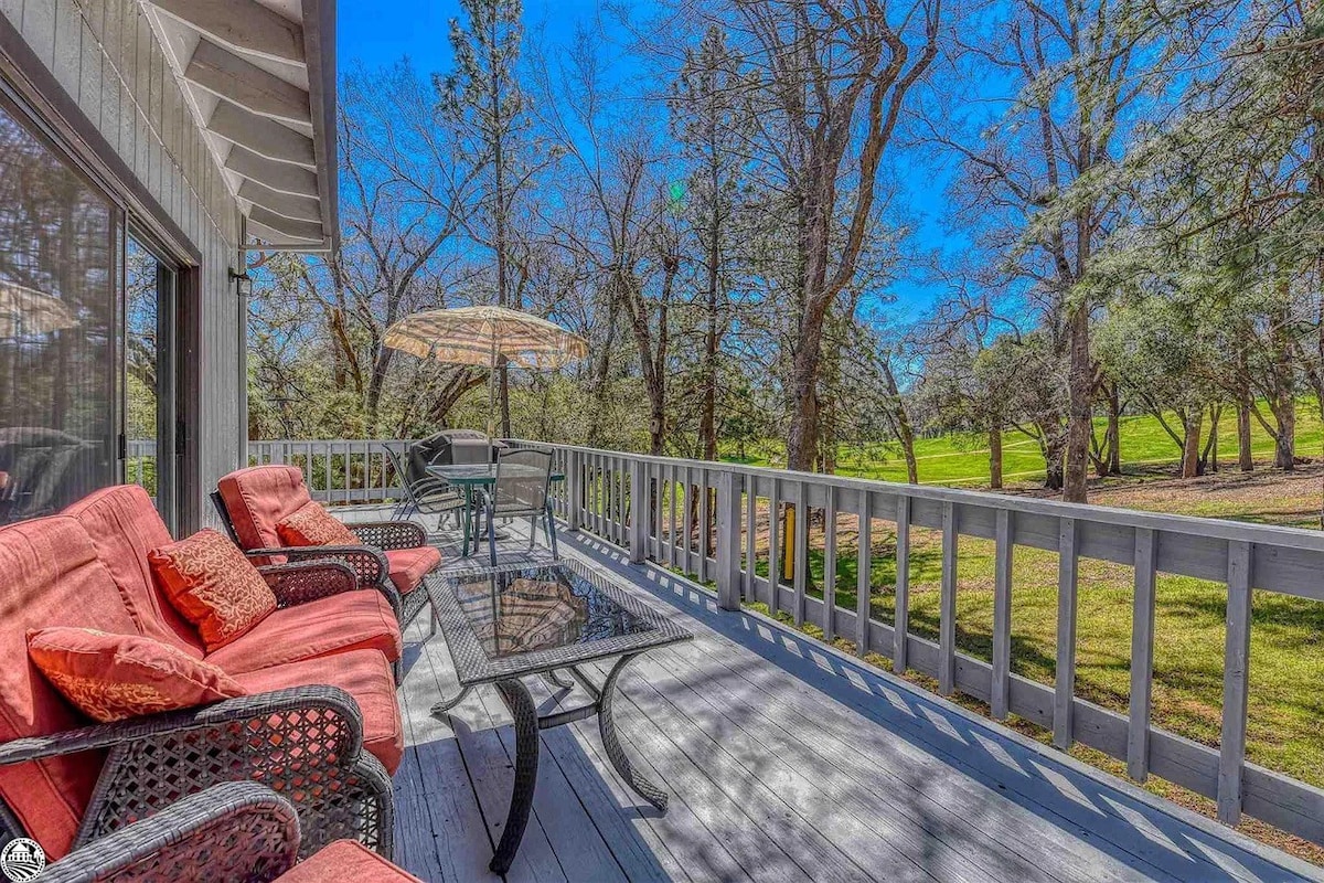24mi to Yosemite - Lake home with Golf Course View