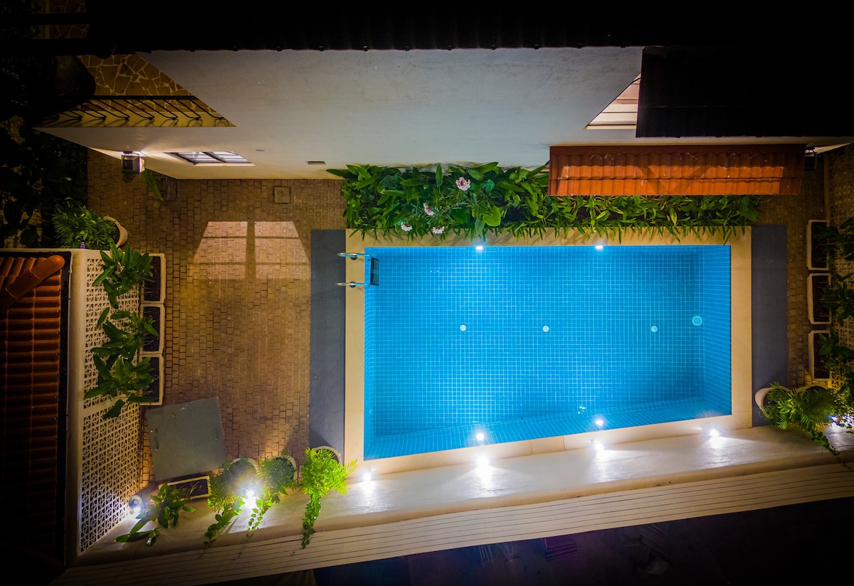 24Hr Private Pool,  LUX Villa, Genset | Beach 3km