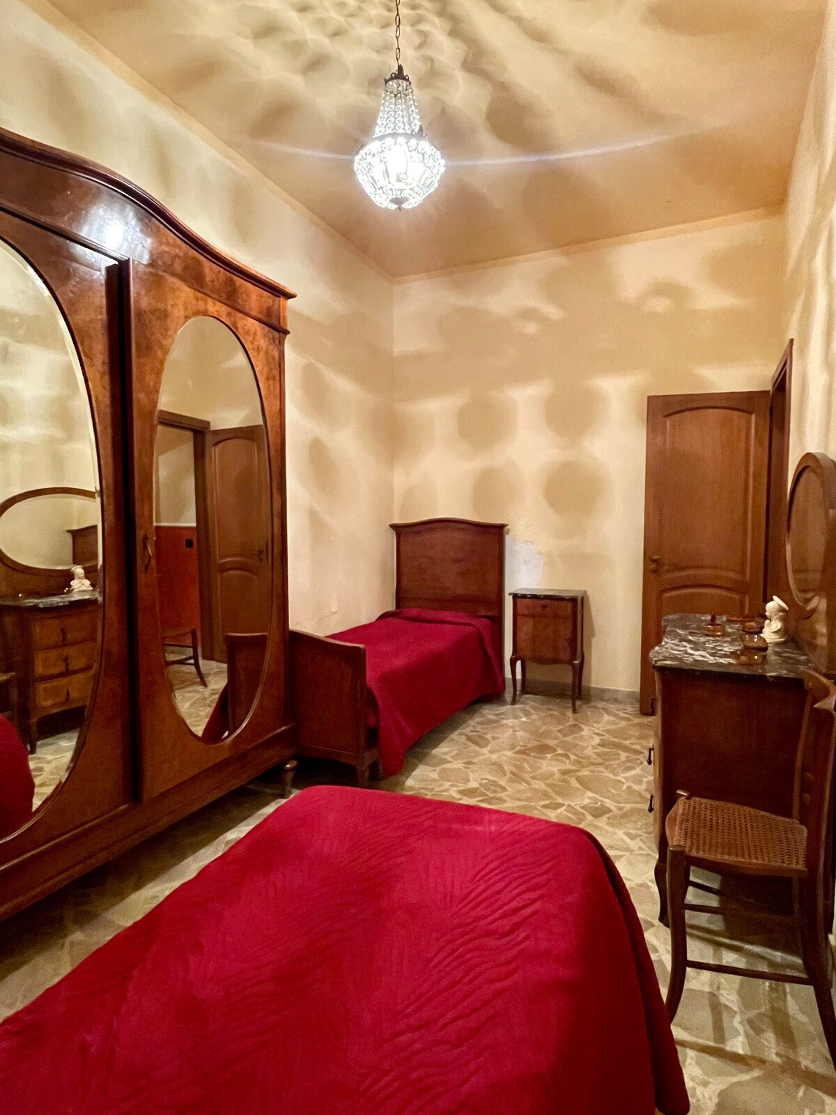 Albergo Diffuso Domus Reina