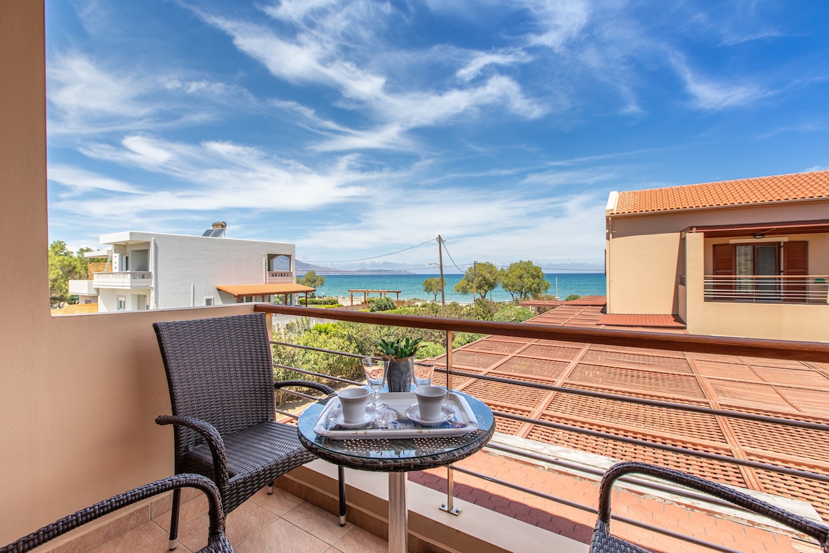 Gold Crest Home in Drapanias beach, Kissamos