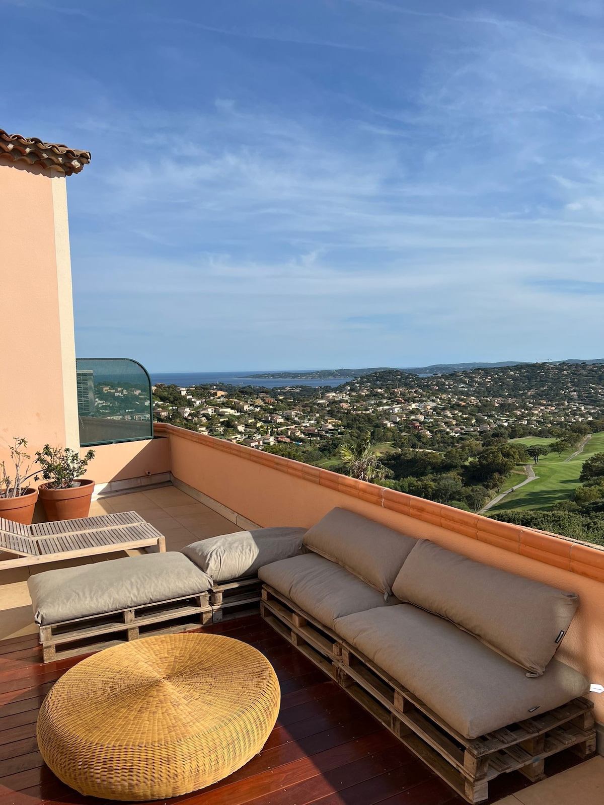 Maison avec piscine & vue mer