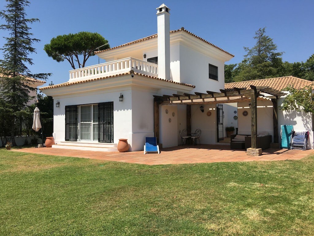 Villa proche mer avec piscine