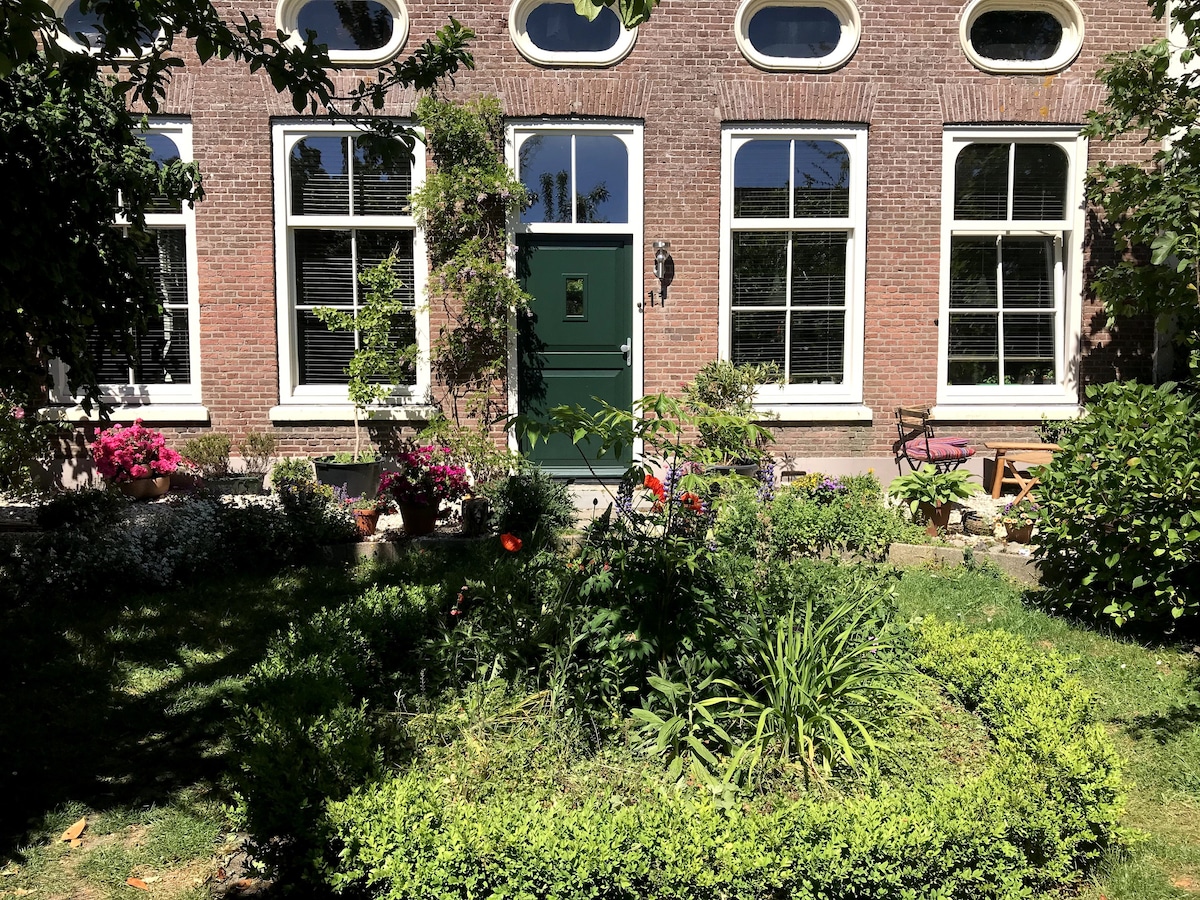 Bovenwoning in het Meesterhuis