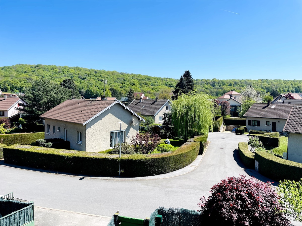 Grande maison familiale avec piscine