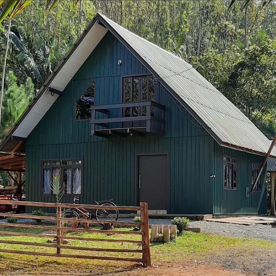 Chalé Alto Baú 7 pessoas