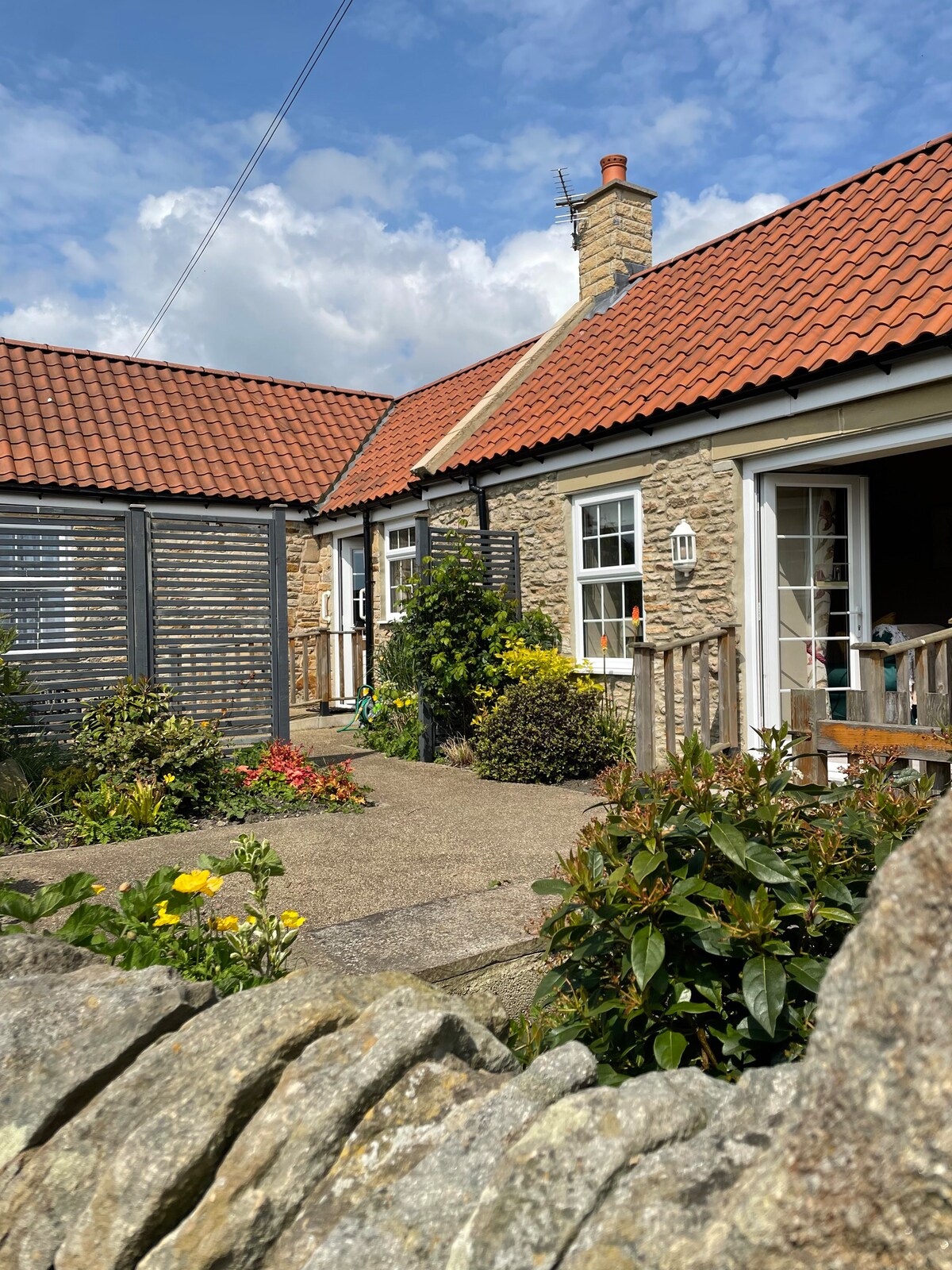 Traditional detached cottage.