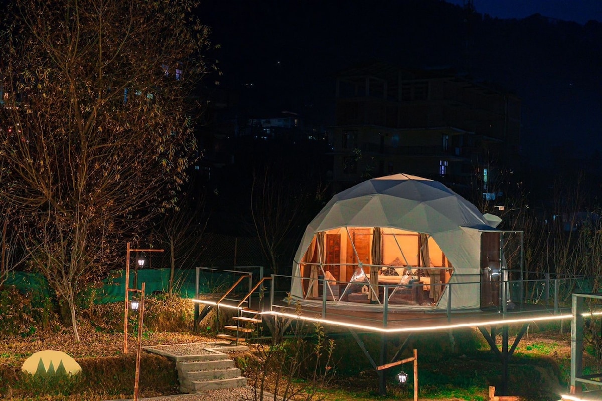 Luxurious Dome in Lap of Nature