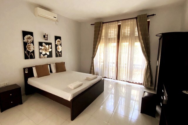 Christima Residence Deluxe Double  Room 2-1