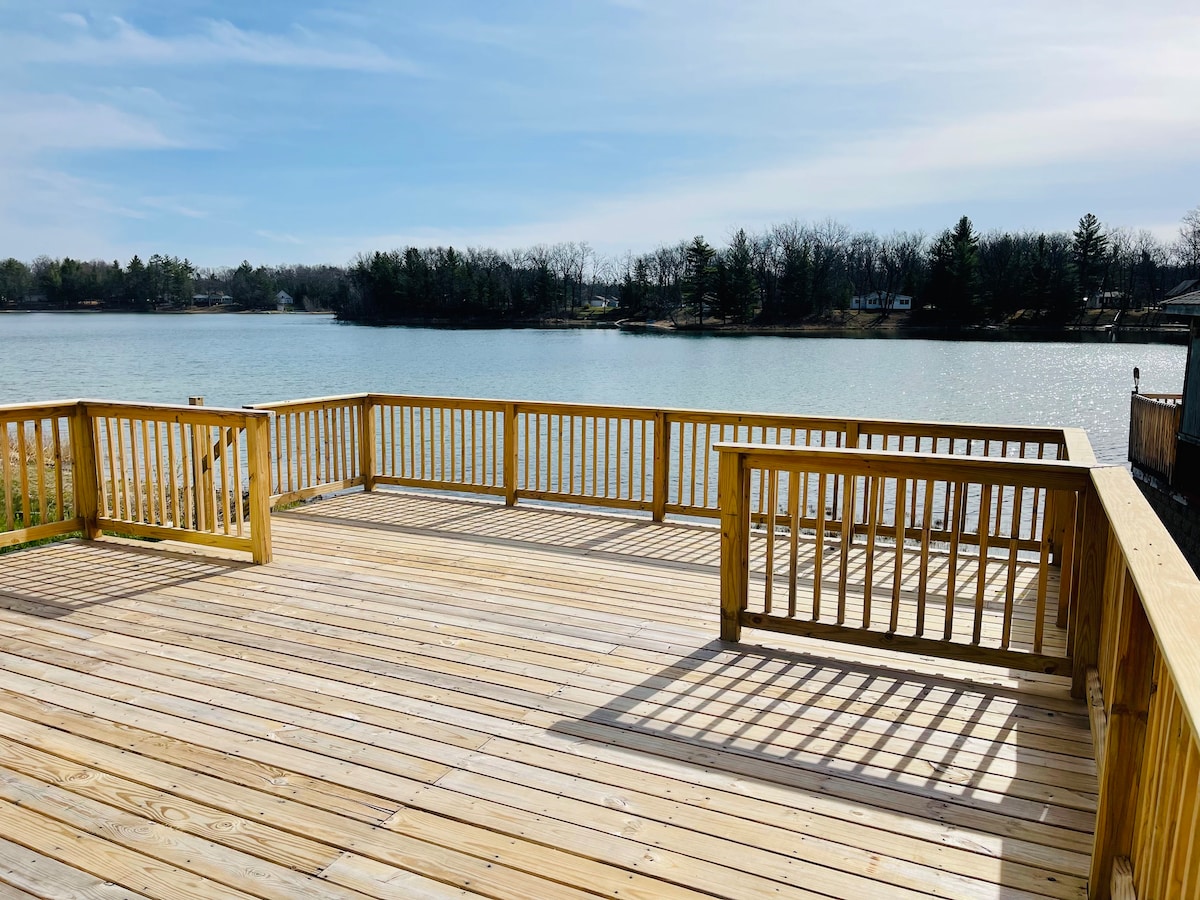 The Clubhouse on Idlewild Lake