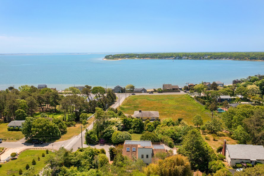 Unique Water Views - Private Beach - Sanctuary