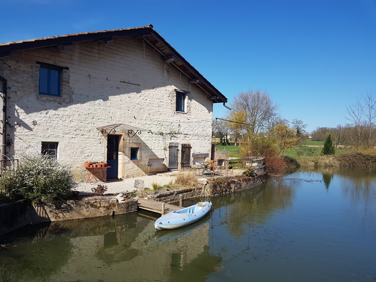 Gîte romantique dans un moulin