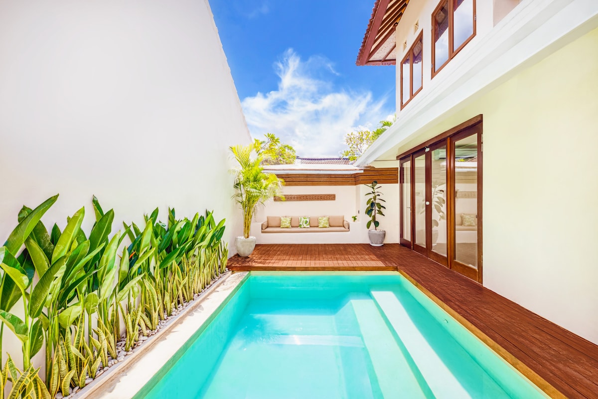 *PROMO - 3BD Seminyak Prime Location Villa!