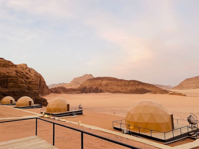 Wadi Rum Village的民宿