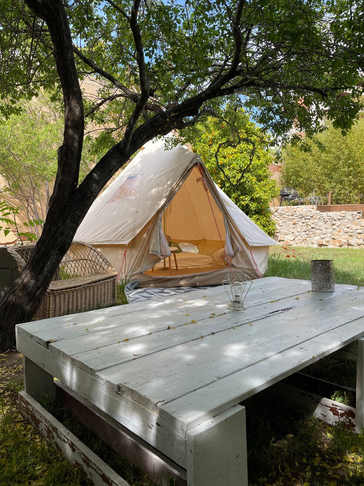 在我们的印第安帐篷里享受神奇的住宿体验……