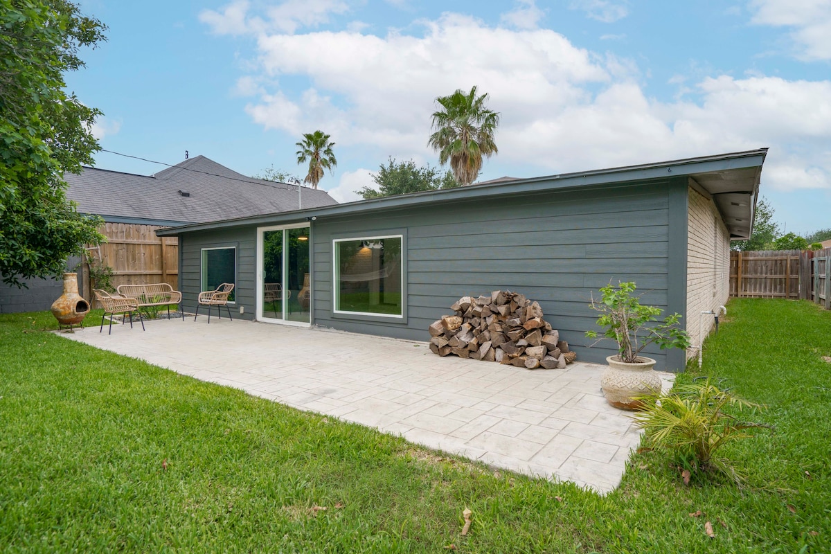 Cozy Central McAllen Home