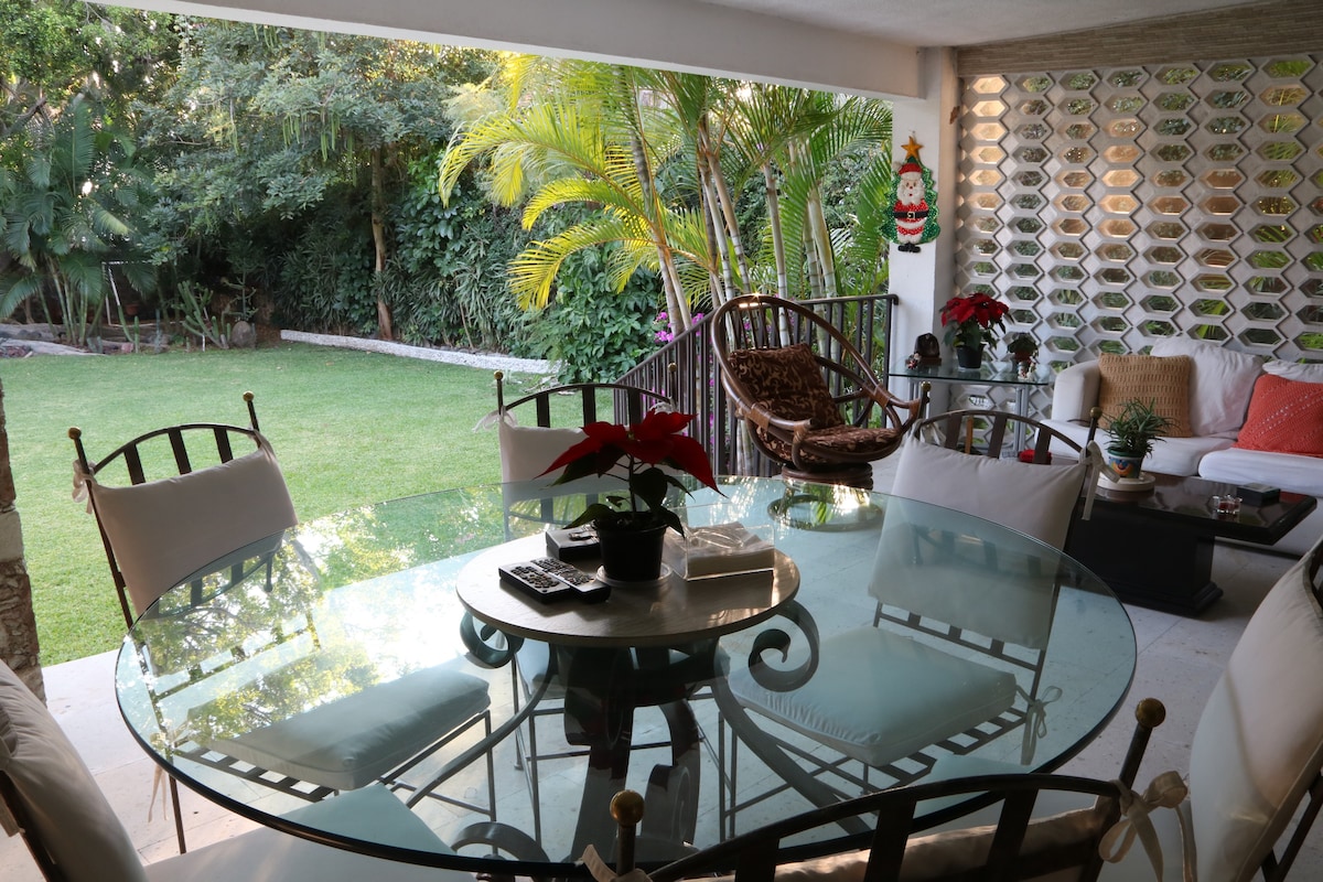 Cuernavaca Oasis:4BR House w/Pool & Private Garden