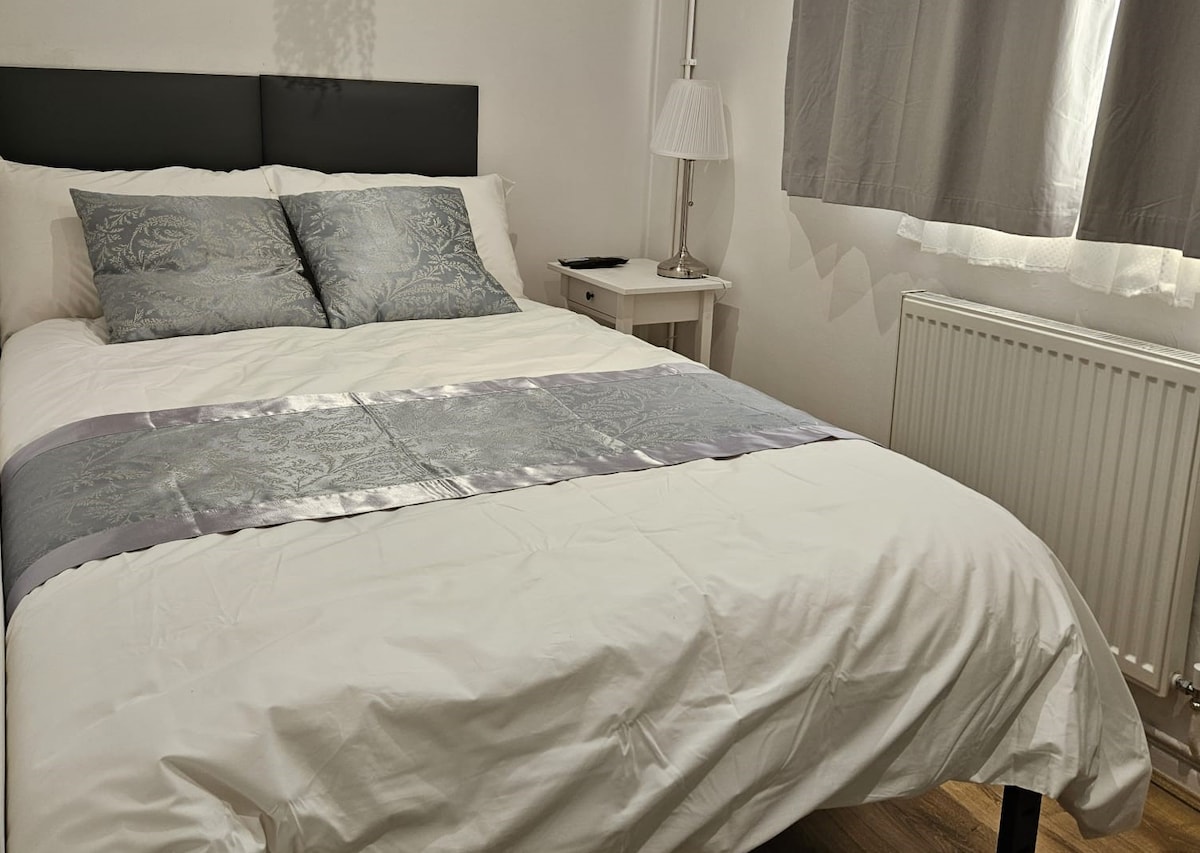 Modern & chic Ensuite room2 London zone2