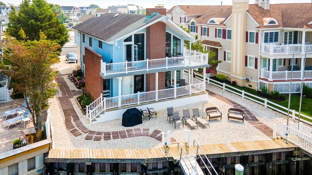 Bayfront Home with Boat Slip and Amazing Views