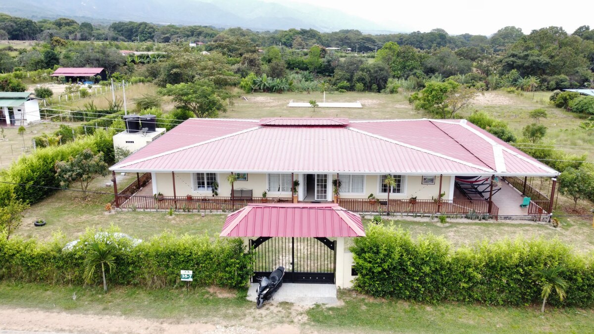 Hermosa Casa Campestre Rivera Huila Golden House