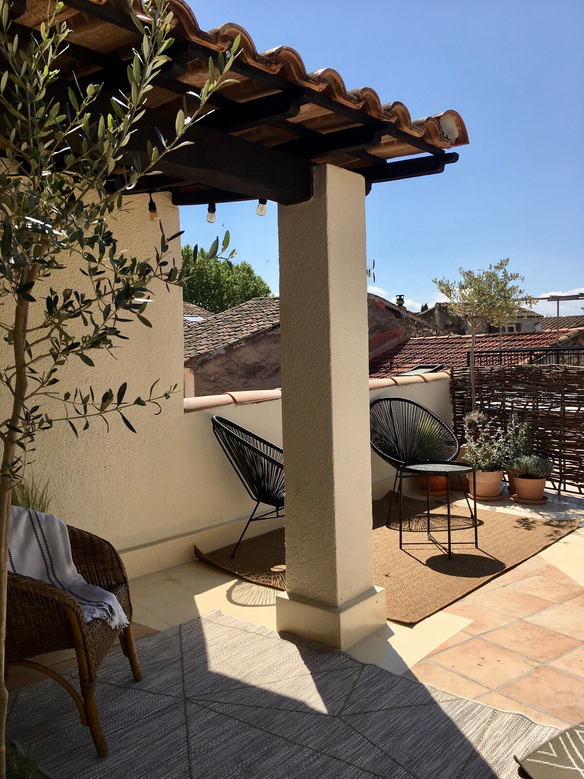 Maison de village en Provence avec toit terrasse