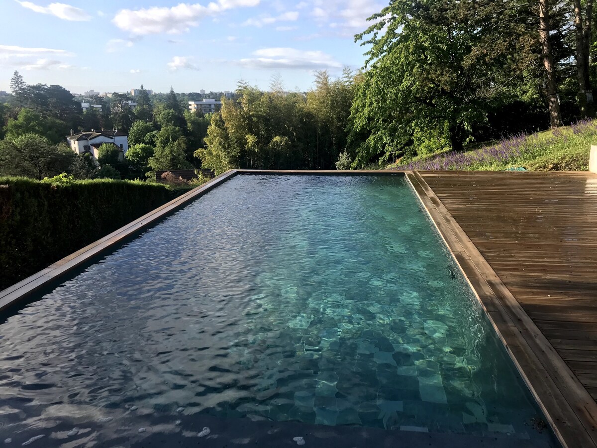 Villa d'architecte avec piscine - 8 personnes