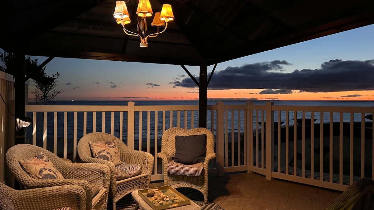 Ocean-Front Beach Cottage